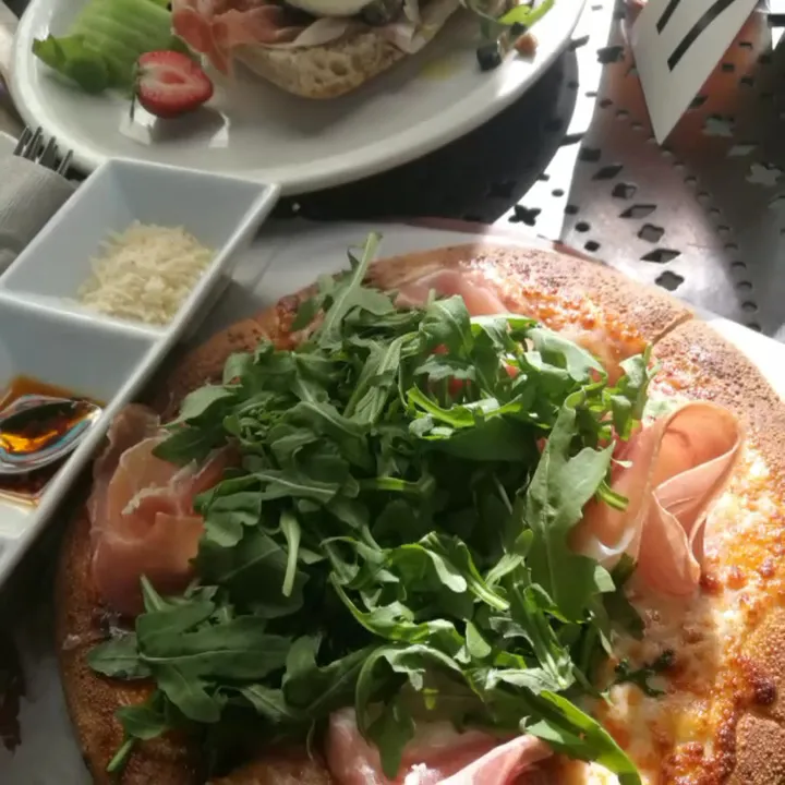 Urth Caffe photo 2