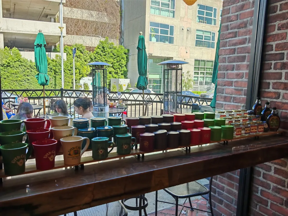 Urth Caffe photo 38