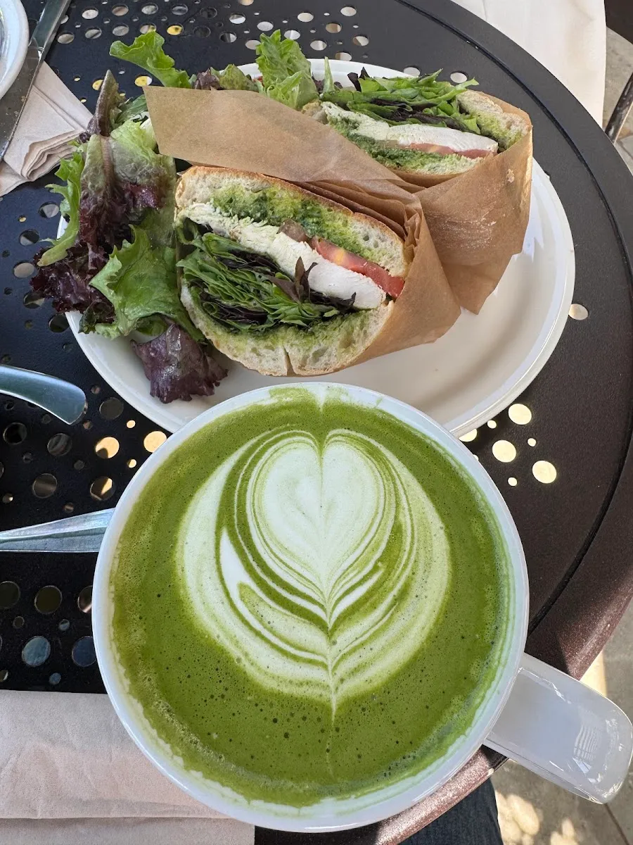 Urth Caffe Santa Monica photo 8