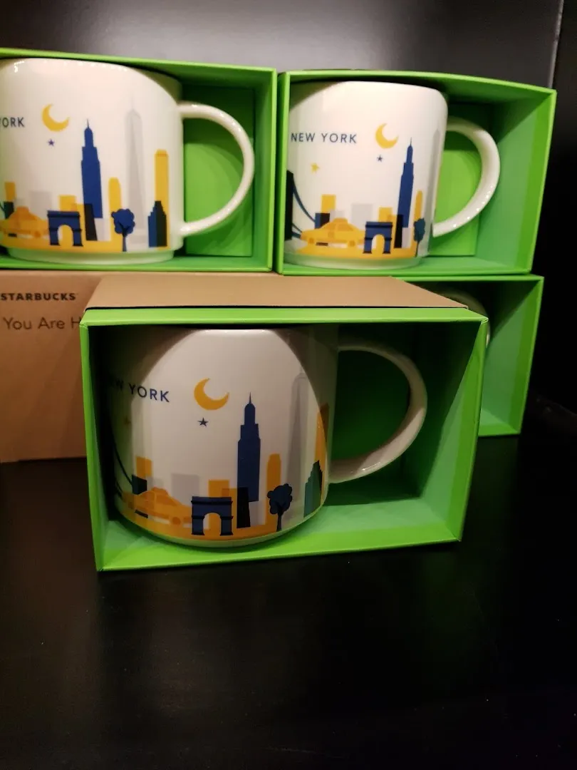 Starbucks Coffee Company photo 36